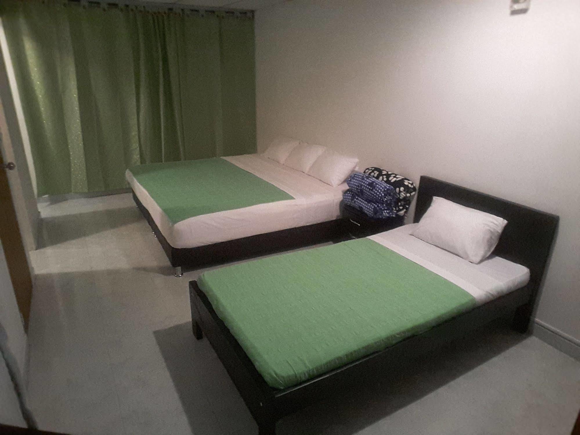 Hostal Deluxe Santander. Manizales Exterior foto